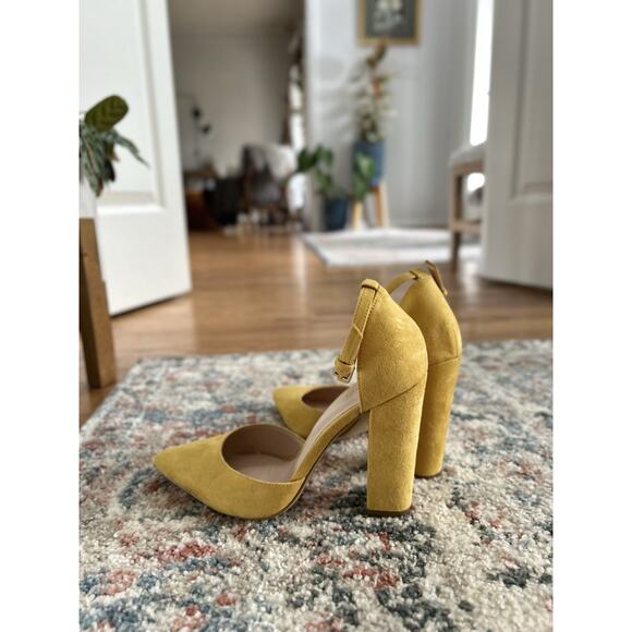 Aldo Women’s Heels Yellow Pointed Size 7 - Picture 3 of 4
